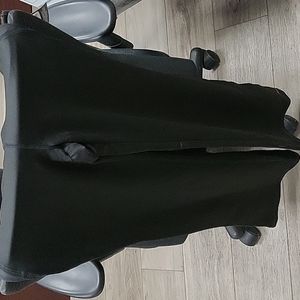 M, black leggings with pink pattern on the waist band.